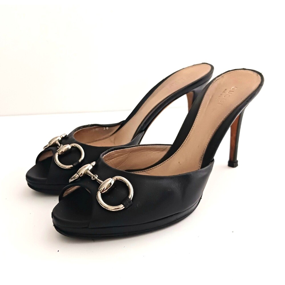 Gucci Blk Leather Heeled Peep Toe Sandal Silver Horsebit Trim 38 US 8 Made Italy